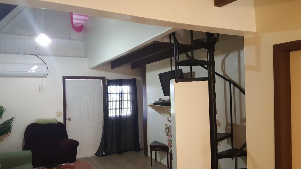 Sunset Gardens Guesthouse Contant  Zewnętrze zdjęcie