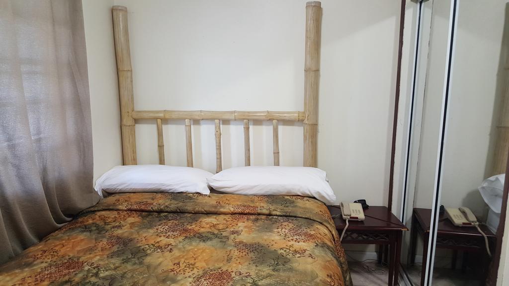 Sunset Gardens Guesthouse Contant  Zewnętrze zdjęcie